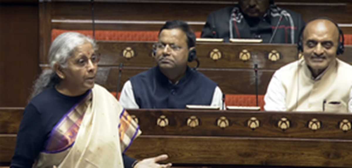 सरकार के श्वेत पत्र पर लोकसभा में चर्चा शुरू, सीतारमण ने कहा- मोदी सरकार ने दुनियाभर में बढ़ाया भारत का सम्मान सरकार के श्वेत पत्र पर लोकसभा में चर्चा शुरू, सीतारमण ने कहा- मोदी सरकार ने दुनियाभर में बढ़ाया भारत का सम्मान