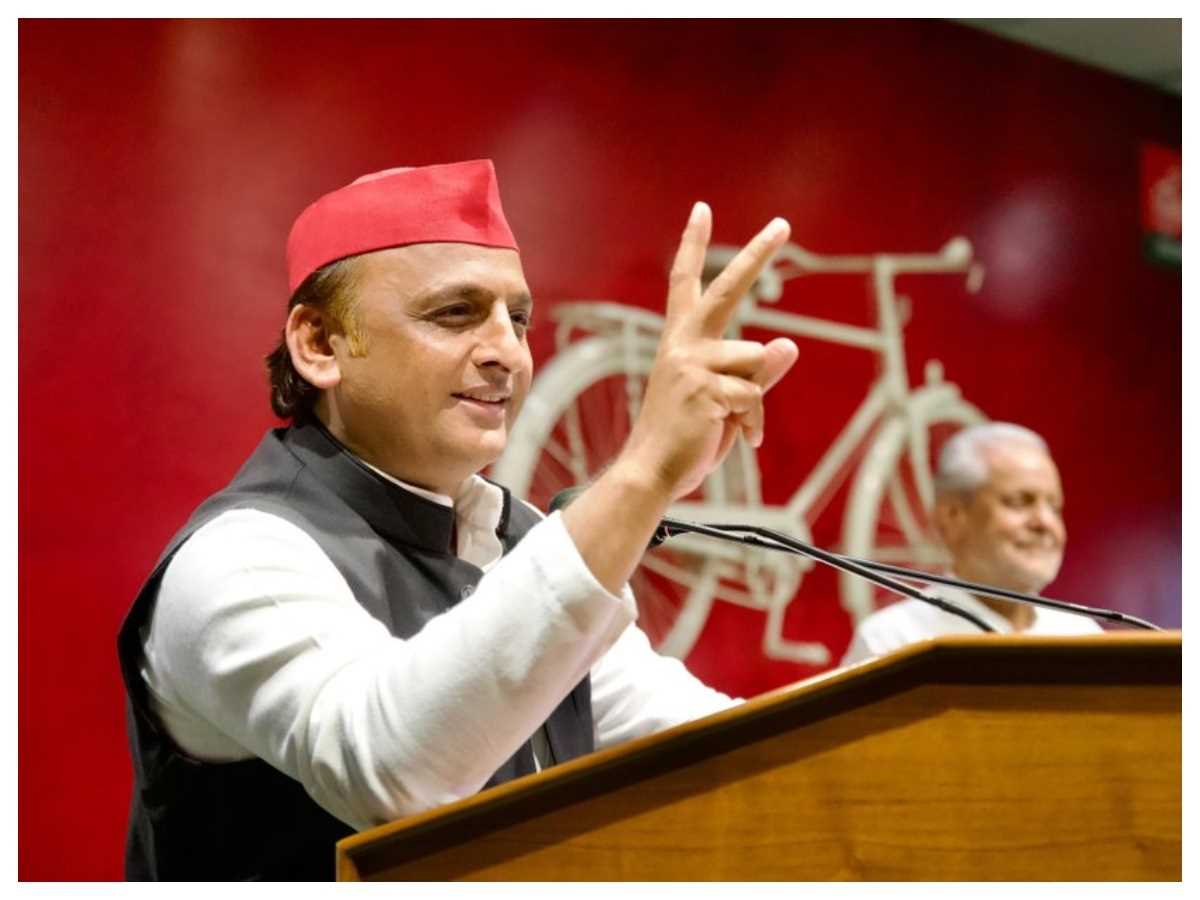 कमजाेर को सशक्‍त बनाना समाजवादी राजनीति का बुनियादी सिद्धांत है : अखिलेश यादव