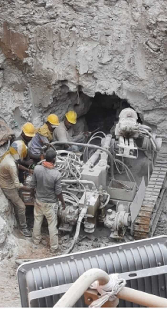 छत्तीसगढ़ में बोरवेल में गिरे राहुल को बचाने के लिए जारी है 80 घंटे से अभियान