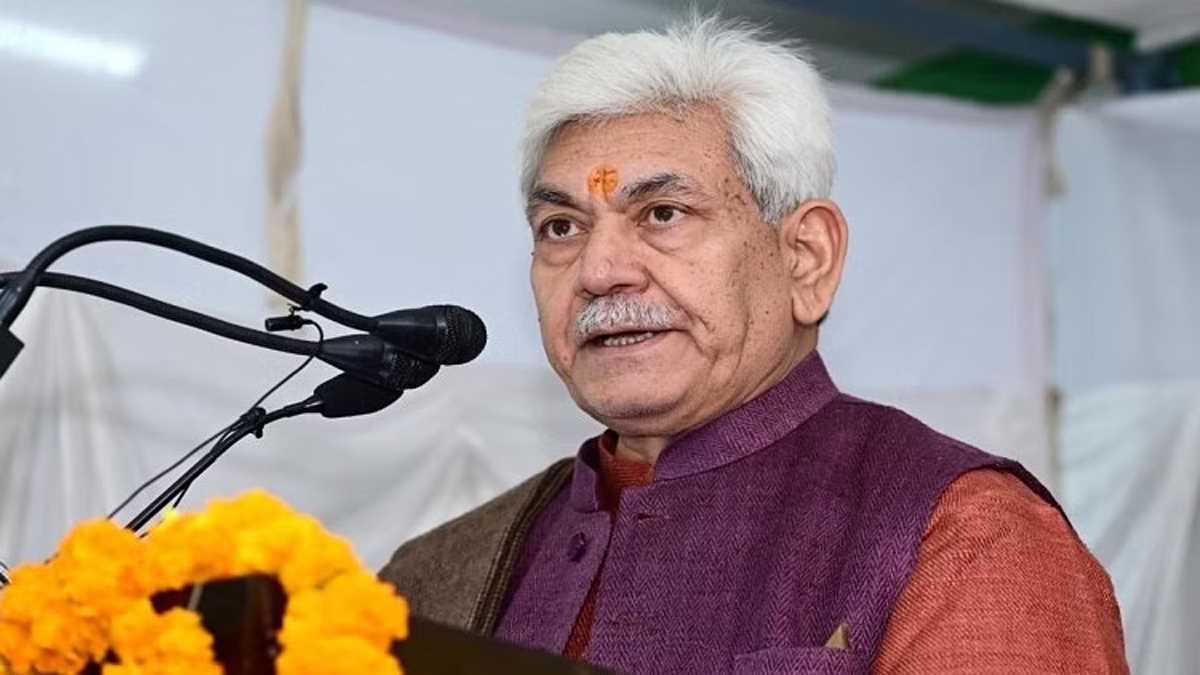 सिन्हा ने क्रिसमस की पूर्व संध्या पर लोगों को शुभकामनाएं दीं