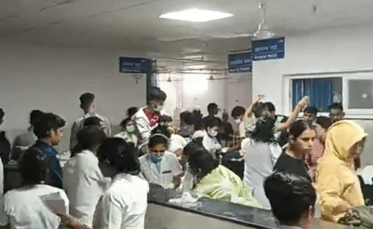 राष्ट्रीय संस्थान LNIPE का जानलेवा मटर पनीर, 150 से ज्यादा छात्रों को फूड पॉइजनिंग