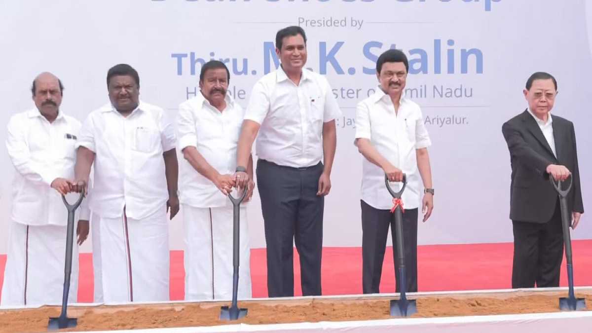 स्टालिन ने 1,000 करोड़ रुपये की फुटवियर निर्माण इकाई की आधारशिला रखी