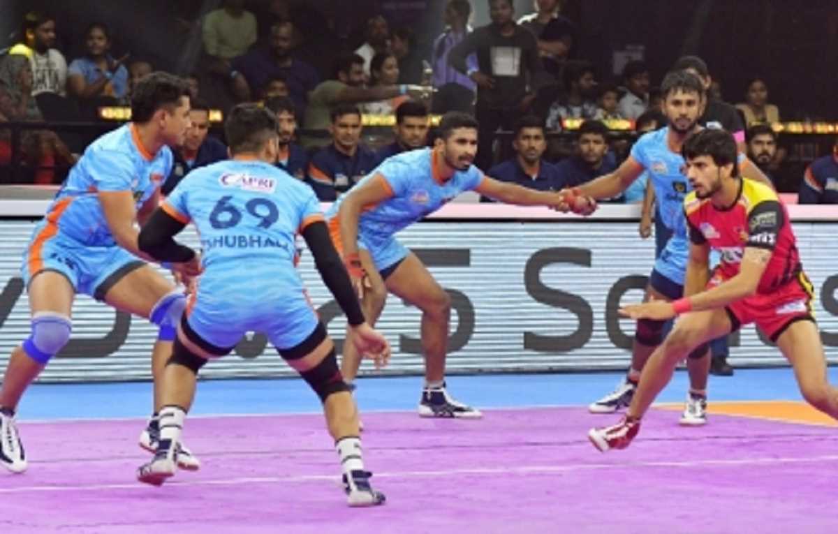 पीकेएल: बंगाल वॉरियर्स के मनिंदर सिंह बोले, हम प्लेऑफ में जाने के लिए हरसंभव कोशिश करेंगेहम प्लेऑफ में जाने के लिए हरसंभव कोशिश करेंगे