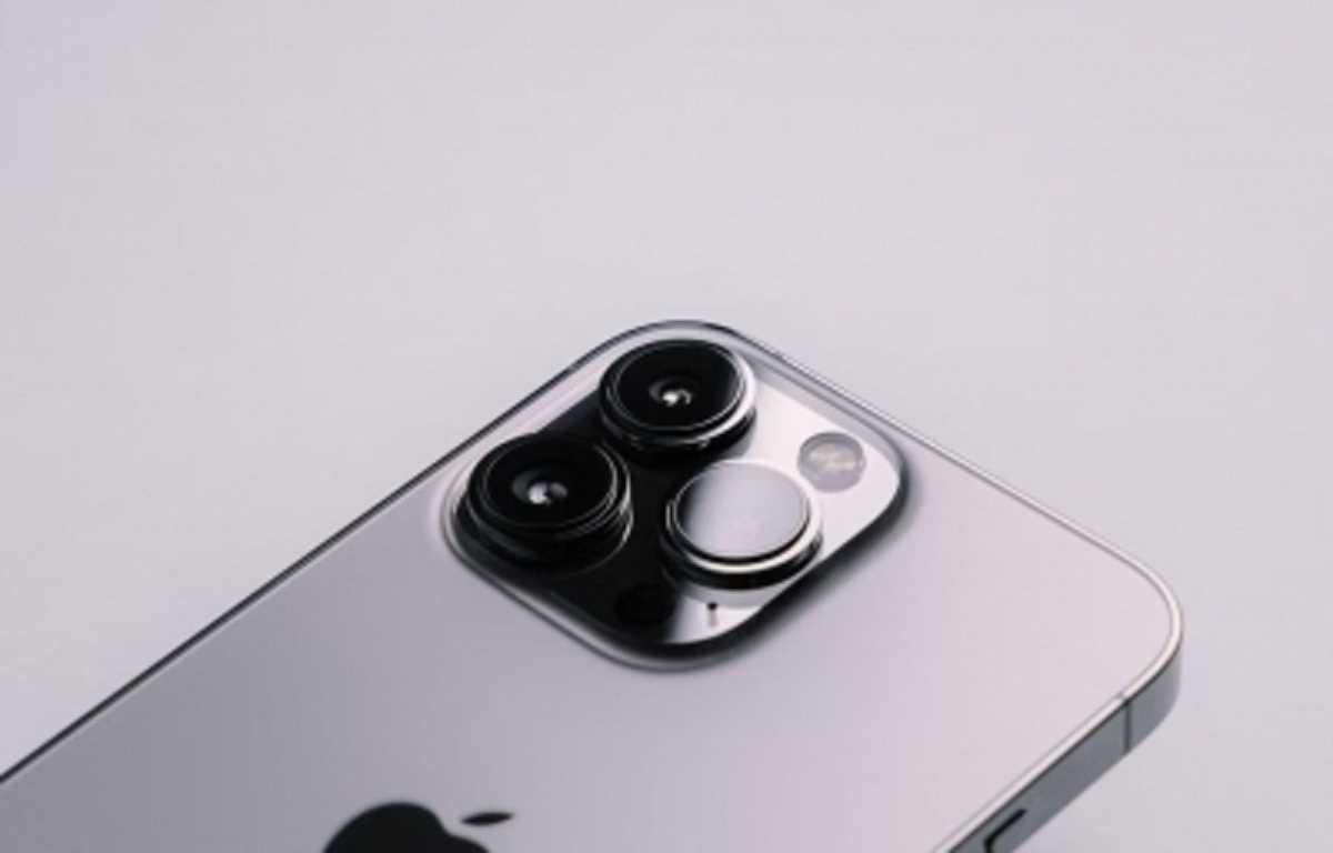 नए अल्ट्रा-वाइड कैमरे के साथ आ सकता है आगामी आईफोन 14 प्रो