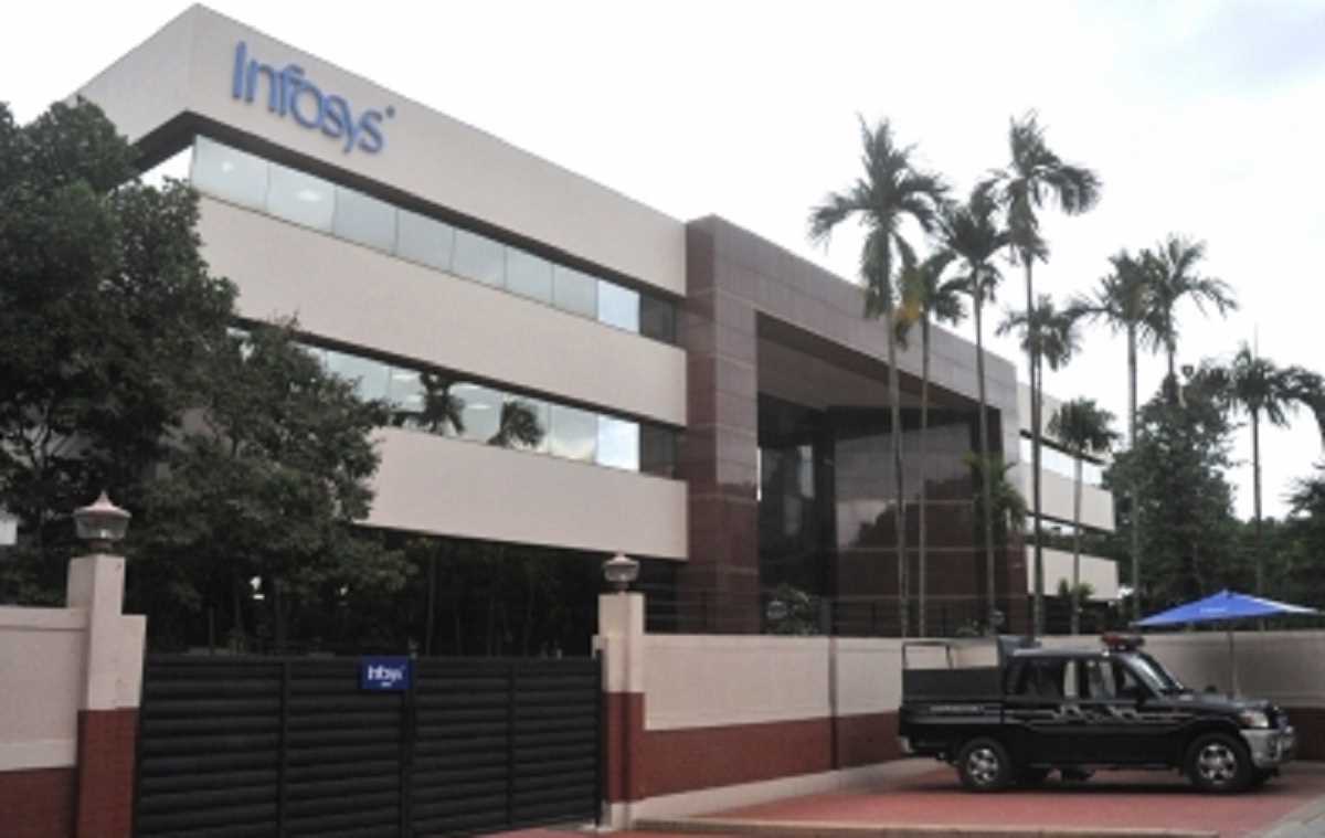 इंफोसिस के 40 साल पूरे, संस्थापकों ने अपना सफर याद किया