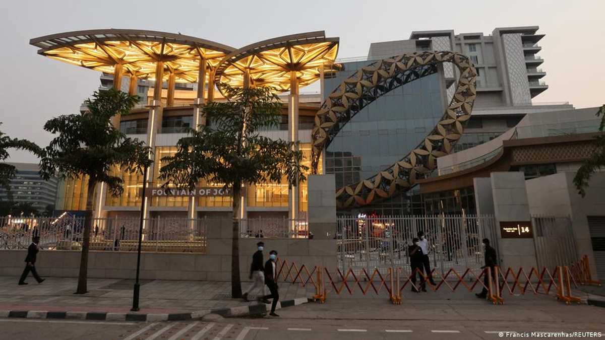 सिर्फ 6,500 : इस साल कम करोड़पति छोड़ेंगे भारत