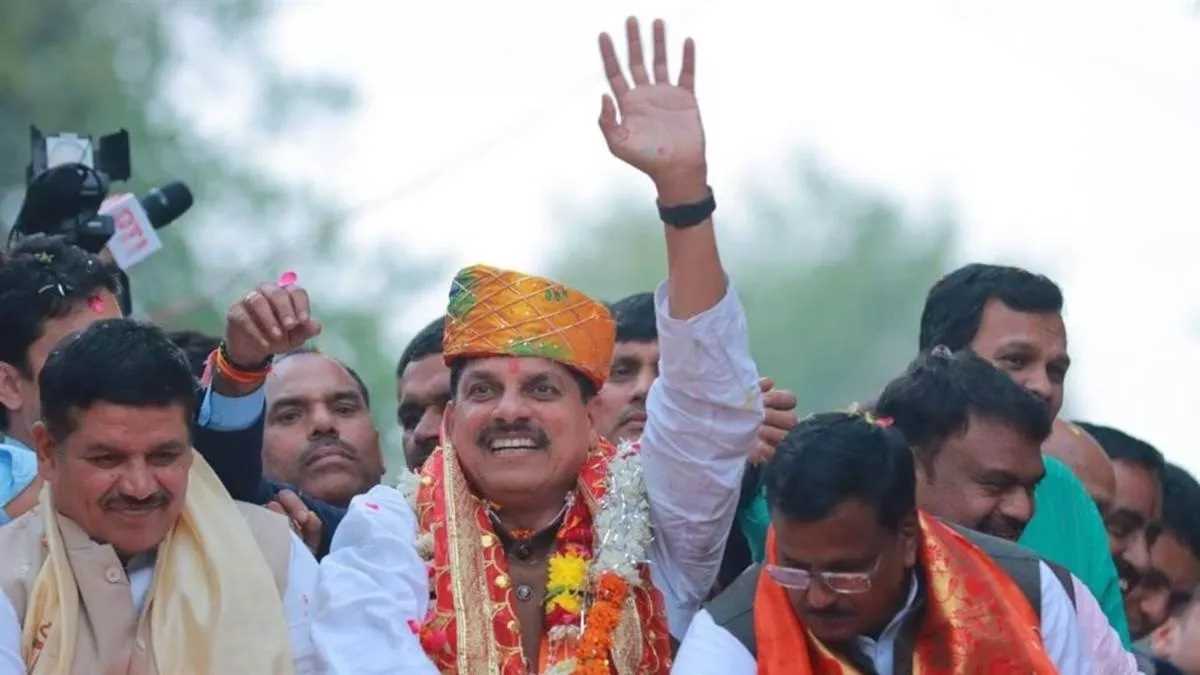 मोहन यादव ने उज्जैन में रात बिता कर मिथक तोड़ा