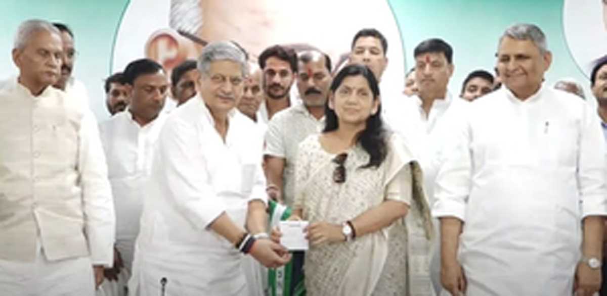 बिहार : पूर्व सांसद लवली आनंद जदयू में हुईं शामिल