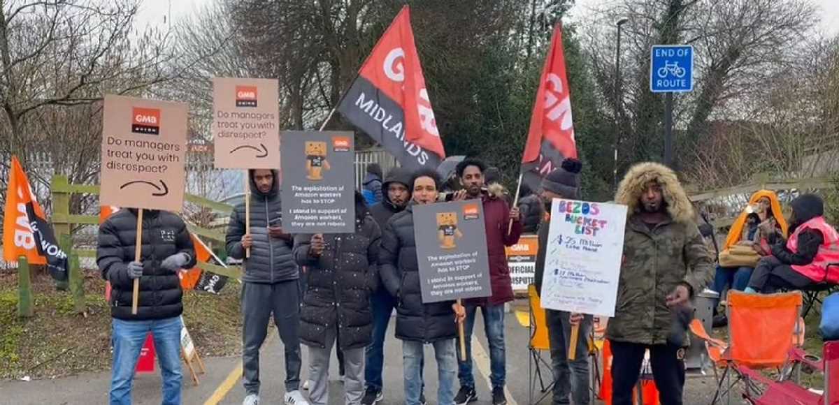 ब्रिटेन में वेतन वृद्धि की मांग को लेकर अमेजन के कर्मचारी हड़ताल पर