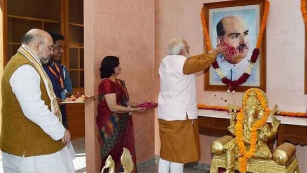 पीएम मोदी समेत कई नेताओं ने डॉ. श्यामा प्रसाद मुखर्जी की जयंती पर किया नमन