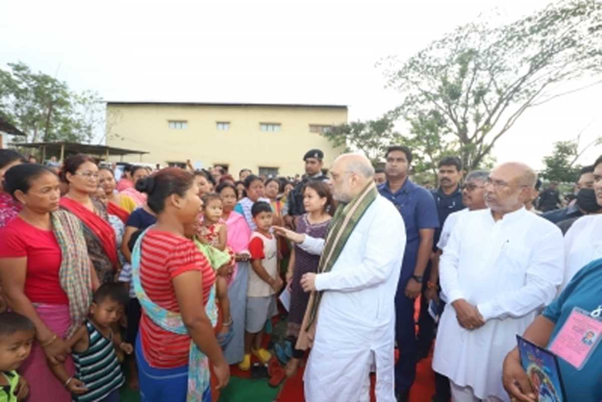 मणिपुर के सीएम की लोगों से अपील : सड़क जाम न करें, लूटे हथियार वापस करें