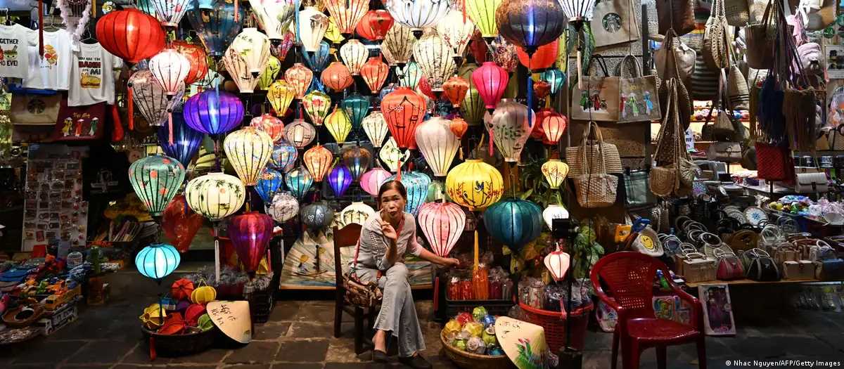 पर्यटकों का नया ठिकाना कैसे बना वियतनाम