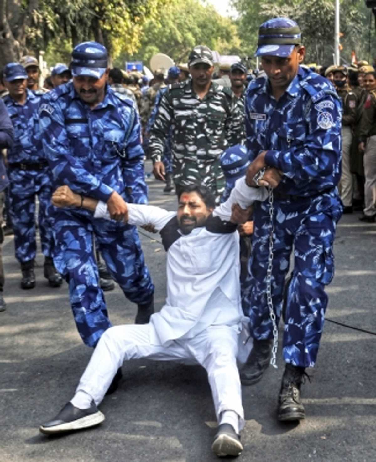 सिसोदिया की गिरफ्तारी को लेकर आप का देशव्यापी विरोध प्रदर्शन, शीर्ष नेतृत्व ने भाजपा पर साधा निशाना