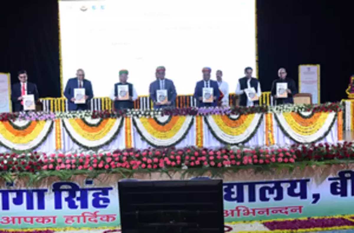 देश में समानता बनाए रखने के लिए भाईचारे की भावना महत्वपूर्ण : सीजेआई