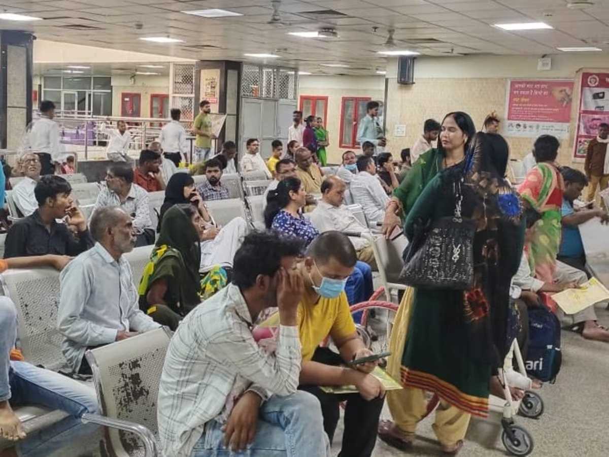 लखनऊ के सिविल अस्पताल में डॉक्टरों की हड़ताल, ओपीडी सेवाएं बंद