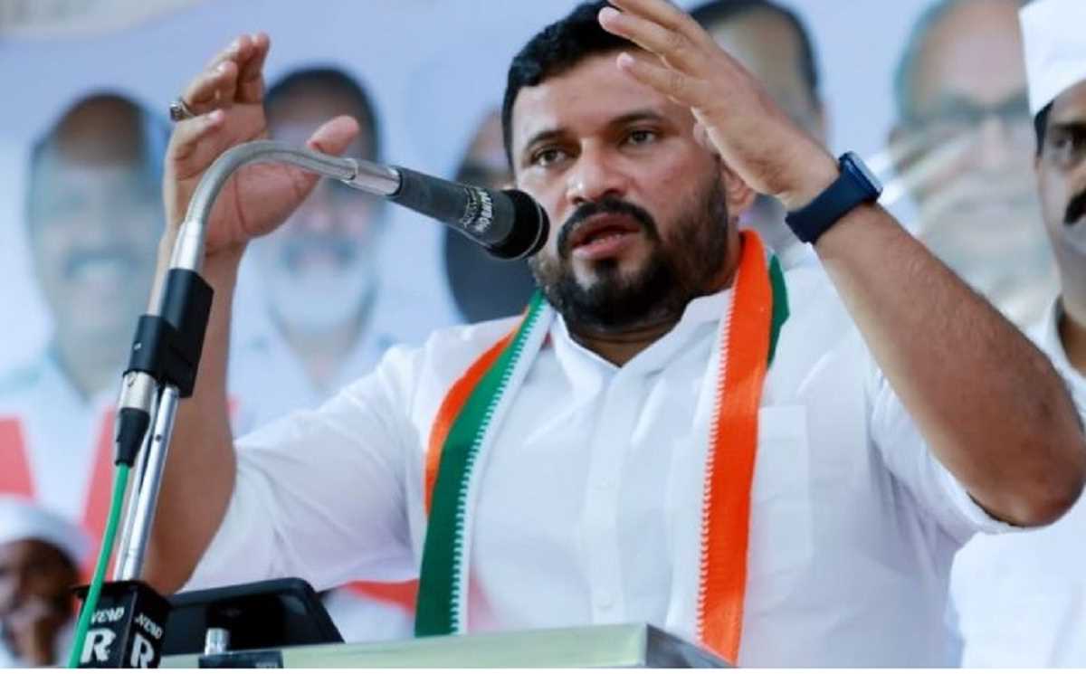 लक्षद्वीपः मोहम्मद फैजल की लोकसभा सदस्यता रद्द, कोर्ट ने सुनाई थी 10 साल की सजा लक्षद्वीपः मोहम्मद फैजल की लोकसभा सदस्यता रद्द, कोर्ट ने सुनाई थी 10 साल की सजा