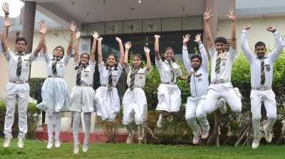 सीबीएसई 10वीं बोर्ड : 94.40 परसेंट छात्र हुए पास, 64,908 छात्रों को 95 फीसदी से अधिक अंक