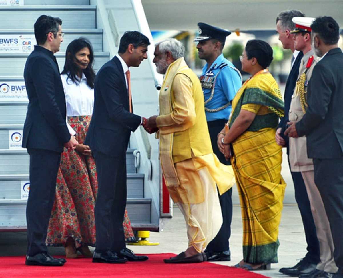 जी20 शिखर सम्मेलन में शामिल होने दिल्ली पहुंचे ब्रिटेन के प्रधानमंत्री ऋषि सुनक