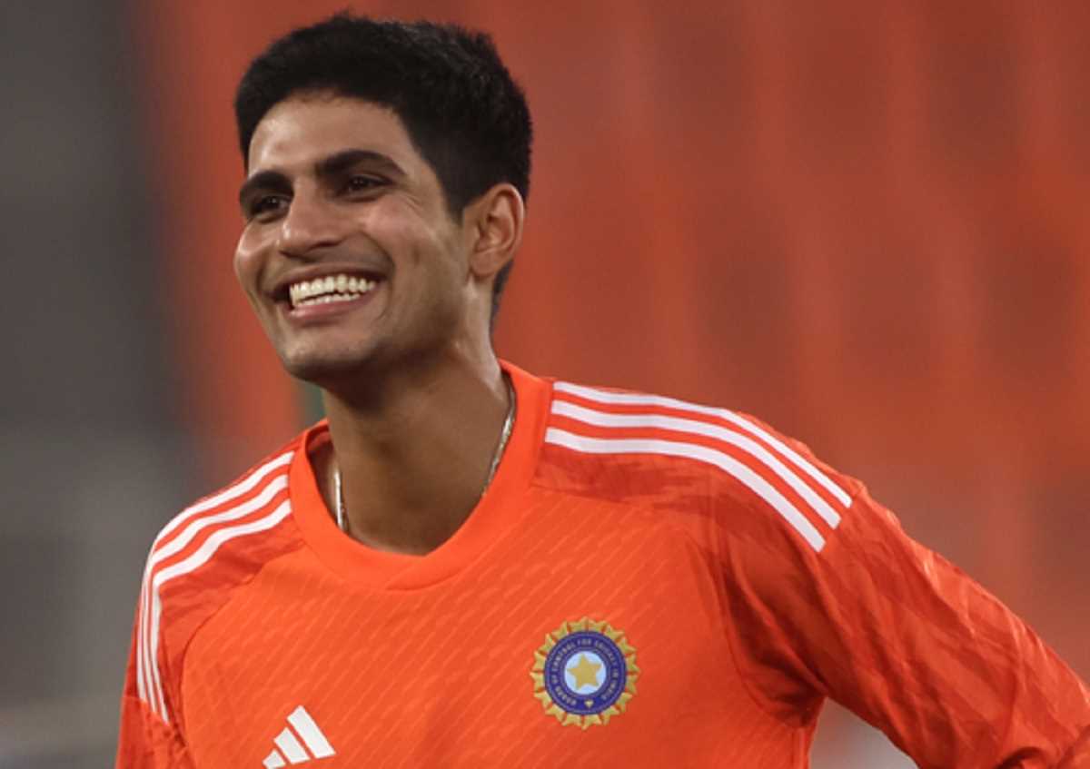 भारत ने टॉस जीता और पहले गेंदबाज़ी करने का फैसला, गिल की वापसी