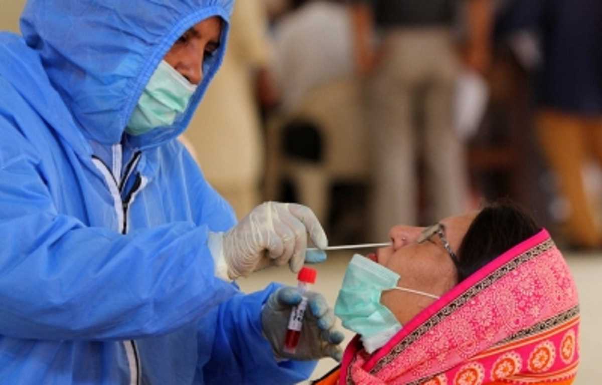 पाकिस्तान को चीन से नए कोविड वैरिएंट का सामना करने का खतरा