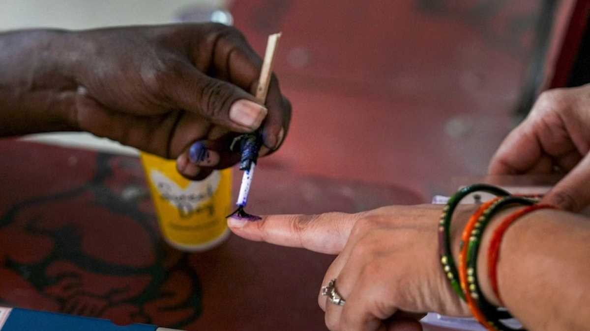 नये मुद्दों के साथ चौथे चरण का मतदान