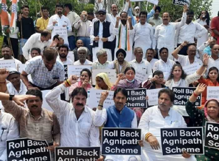 अग्निपथ के खिलाफ कांग्रेस का राष्ट्रव्यापी सत्याग्रह