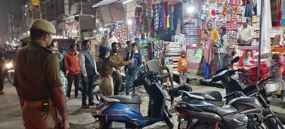 बुलंदशहर में अतिक्रमण के विरुद्ध चलाया अभियान