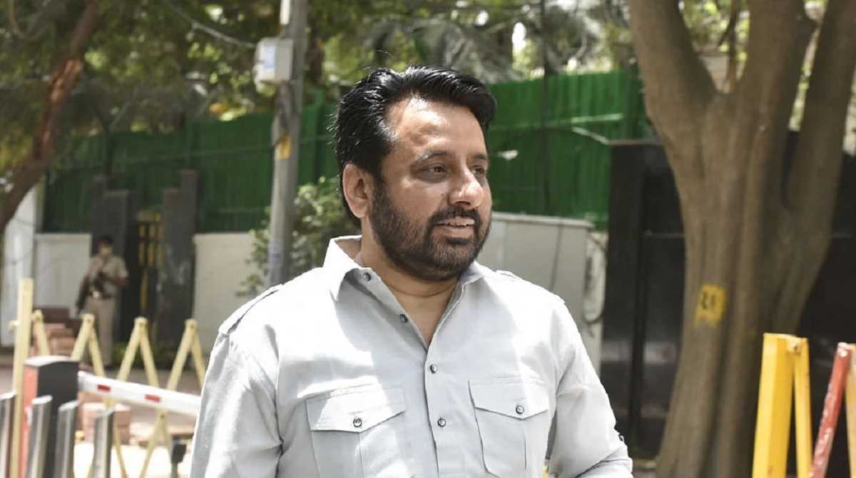 अमानतुल्लाह खान ने कहा, मेरी इमेज खराब करने की कोशिश की जा रही है अमानतुल्लाह खान ने कहा, मेरी इमेज खराब करने की कोशिश की जा रही है