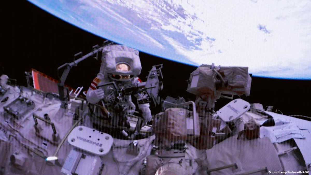 चांद पर घर बनाने के लिए 3डी तकनीक विकसित कर रहा है चीन