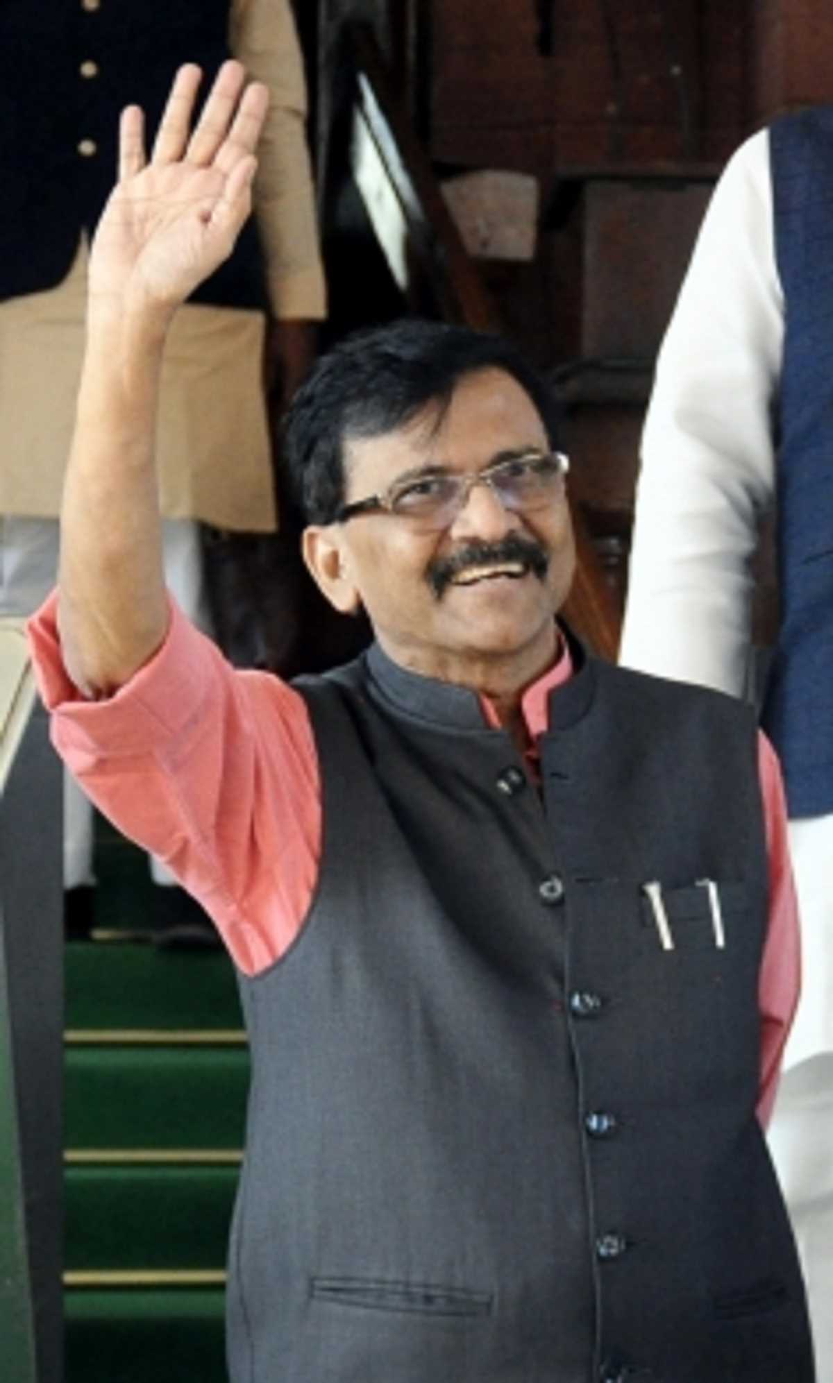 2024 के लोकसभा चुनाव में बीजेपी 100 सीटों से गिर जाएगी : संजय राउत