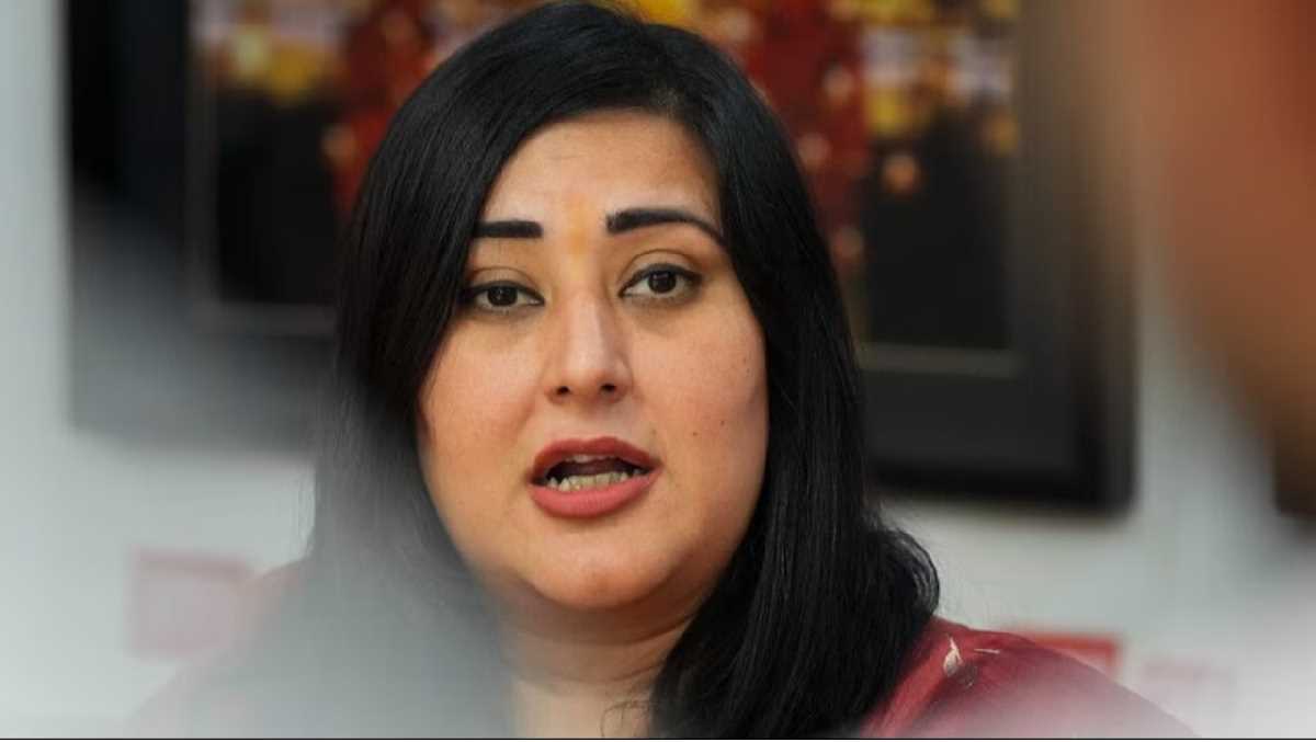 सपा अपने नेता पर सख्त से सख्त कार्रवाई करे : बांसुरी स्वराज