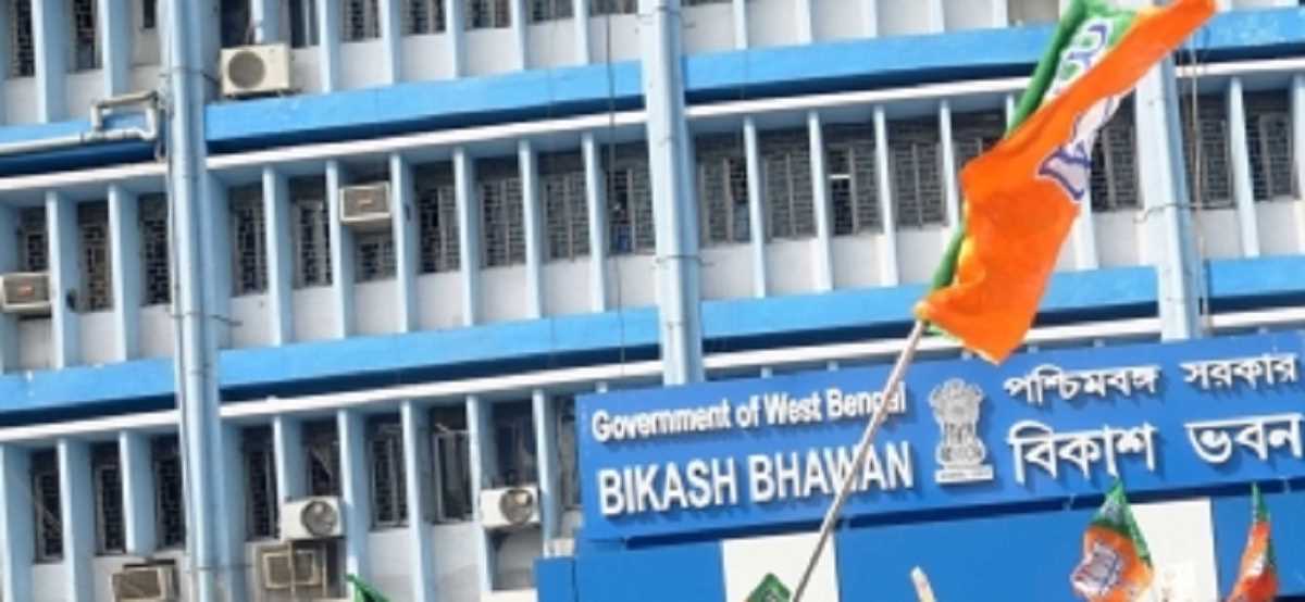 शिक्षक घोटाला: सीबीआई ने सील किया बंगाल शिक्षा विभाग का रिकॉर्ड स्टोर रूम शिक्षक घोटाला: सीबीआई ने सील किया बंगाल शिक्षा विभाग का रिकॉर्ड स्टोर रूम