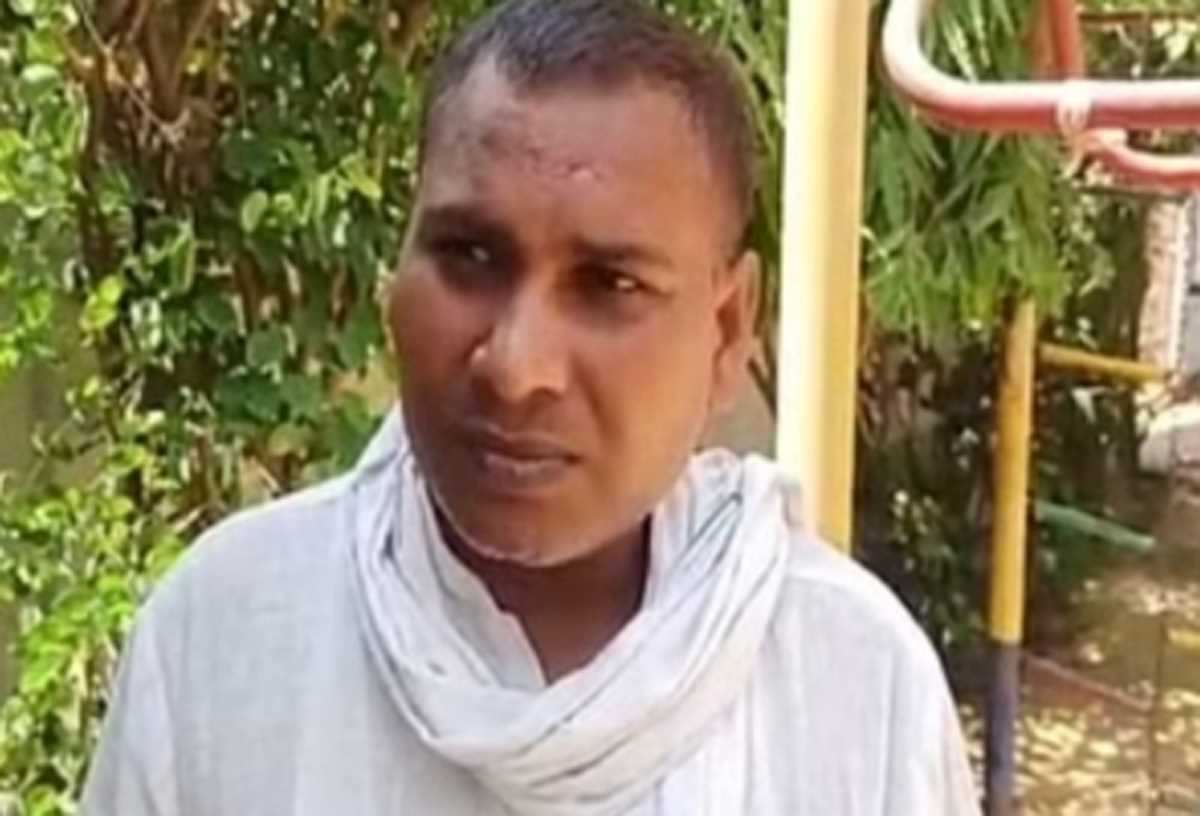 कांग्रेस नेता राजकुमार ने अतीक को बताया शहीद, पार्टी ने निकाला