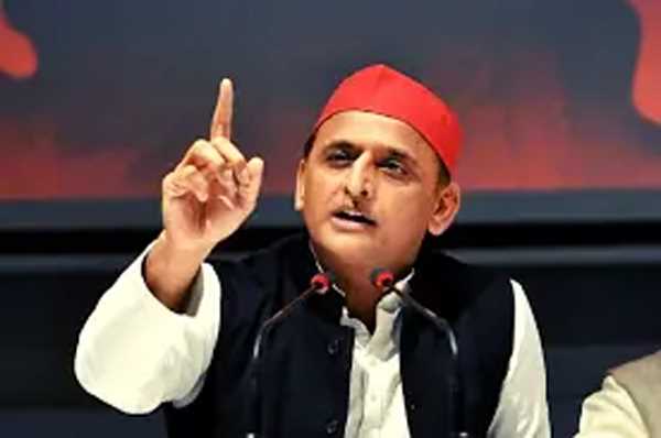 सपा मुखिया अखिलेश बोले, लोकतंत्र के सिपाही जीत का प्रमाणपत्र लेकर ही लौटे