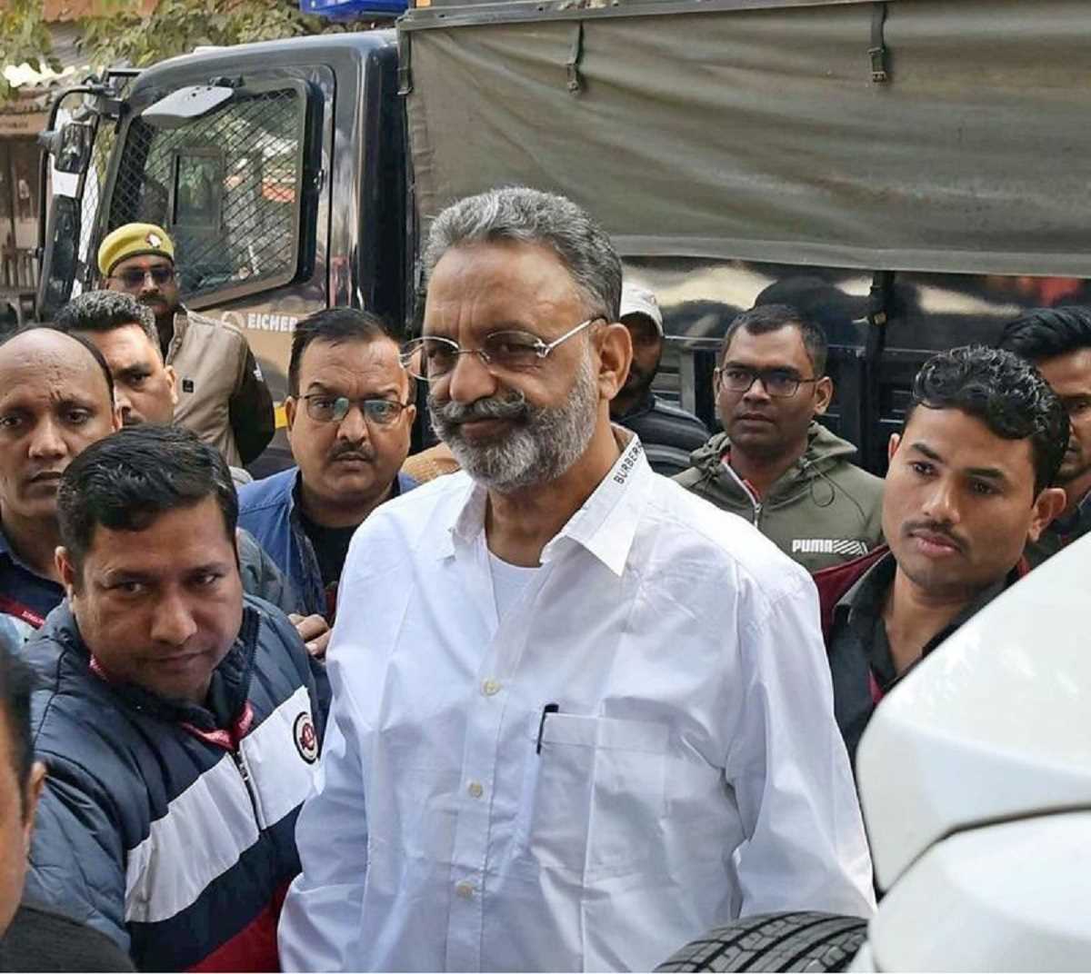 मुख्तार अंसारी की विसरा रिपोर्ट में जहर की पुष्टि नहीं, हार्ट अटैक से मौत: बांदा डीएम