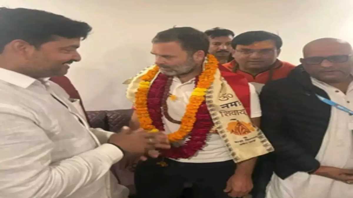 काशी विश्वनाथ धाम में कैमरा की अनुमति नहीं मिलने के कांग्रेस के आरोप को मंदिर प्रशासन ने किया खारिज