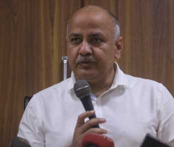 दिल्ली में निगम की तोड़-फोड़ से 60 लाख लोगों के बेघर होने का खतरा : सिसोदिया