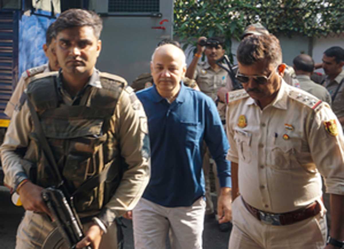 दिल्ली की अदालत ने सिसोदिया, संजय सिंह की न्यायिक हिरासत बढ़ाई