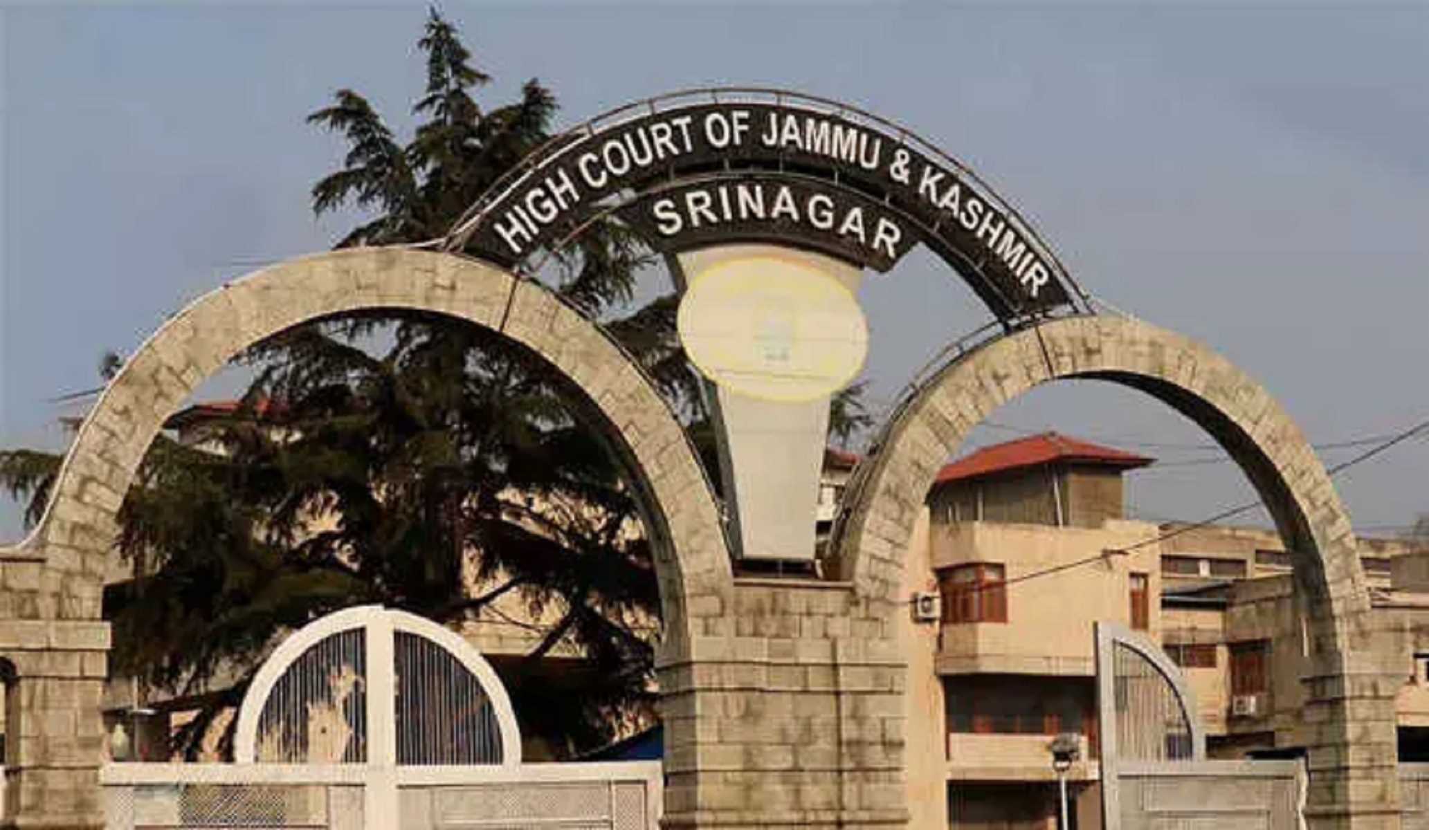 दुकान से निकाले गए व्यक्ति को 10 लाख मुआवजा देने का न्यायालय का आदेश दुकान से निकाले गए व्यक्ति को 10 लाख मुआवजा देने का न्यायालय का आदेश