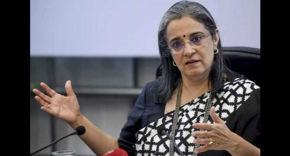 सेबी प्रमुख ने हिंडनबर्ग के आरोपों को किया खारिज