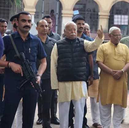 महाराष्ट्र, झारखंड में मतदान शुरू, मोहन भागवत और भैयाजी जोशी ने डाला वोट