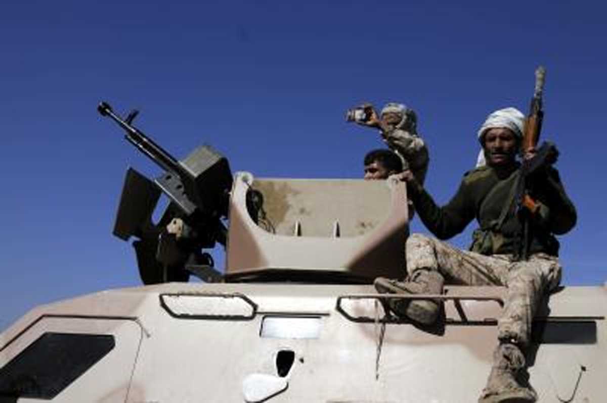 यमन के हूती विद्रोहियों ने लाल सागर में इजरायली मालवाहक जहाज पर किया कब्जा