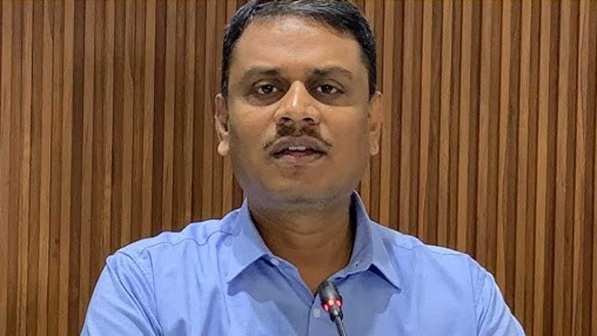 देव दीपावली को लेकर वाराणसी में तैयारियां पूरी, 17 लाख दीयों में 3 लाख गोबर से बने दीपक भी जलेंगे