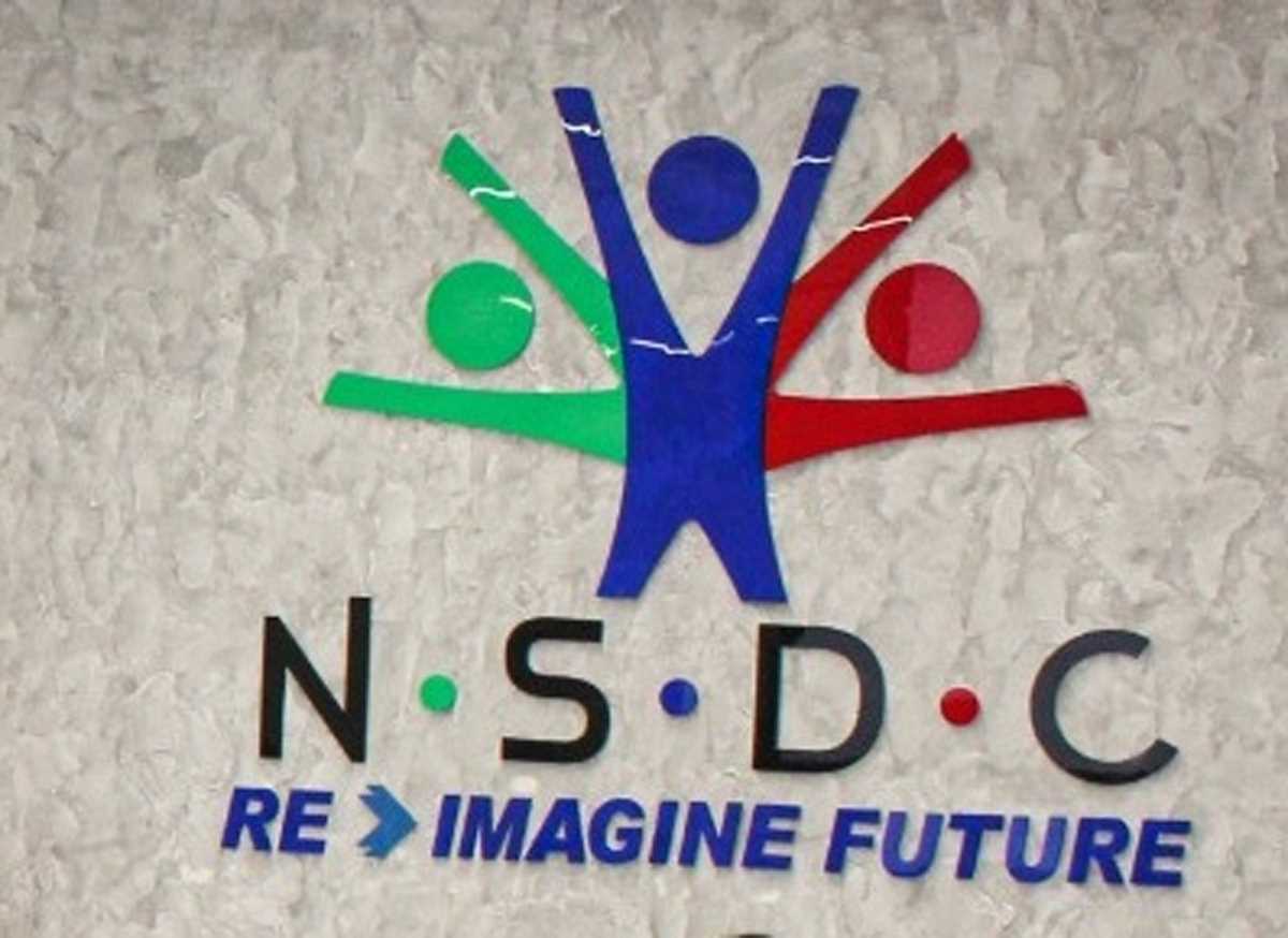 देश में अप्रेन्टिसों का आंकड़ा बढ़कर 9,31,406 पहुंचा