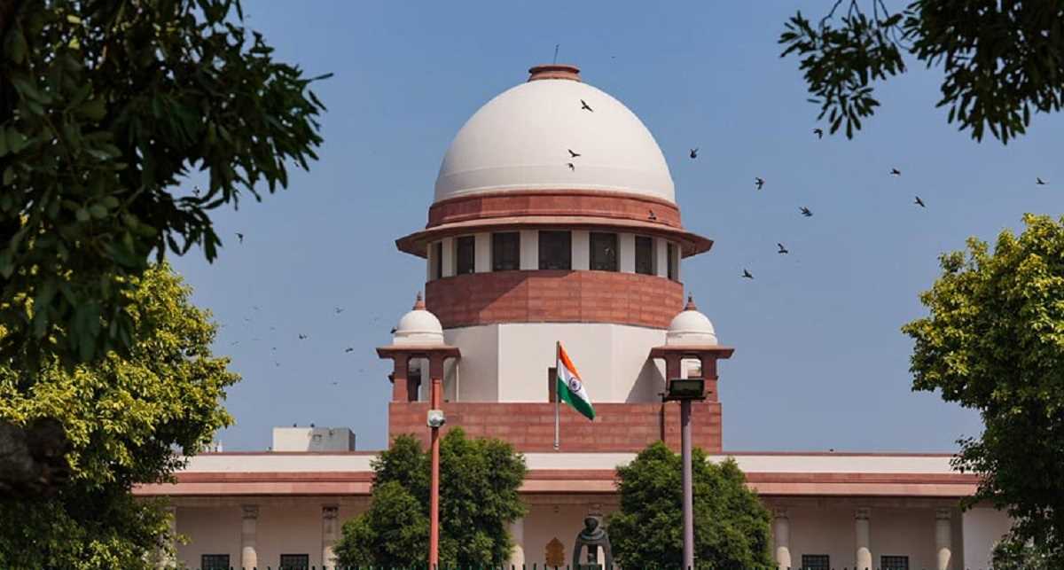 सुप्रीम कोर्ट ने केंद्र से ओआरओपी के बकाए के भुगतान के लिए रोडमैप बताने को कहा