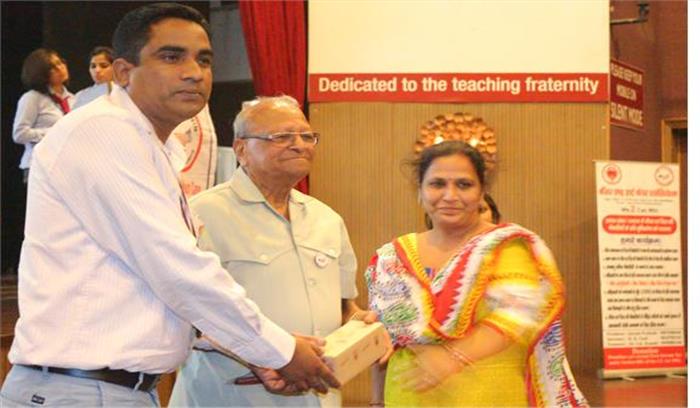 एबीईएस इंजीनियरिंग कॉलेज में आयोजित कैंसर जागरूकता कार्यक्रम 