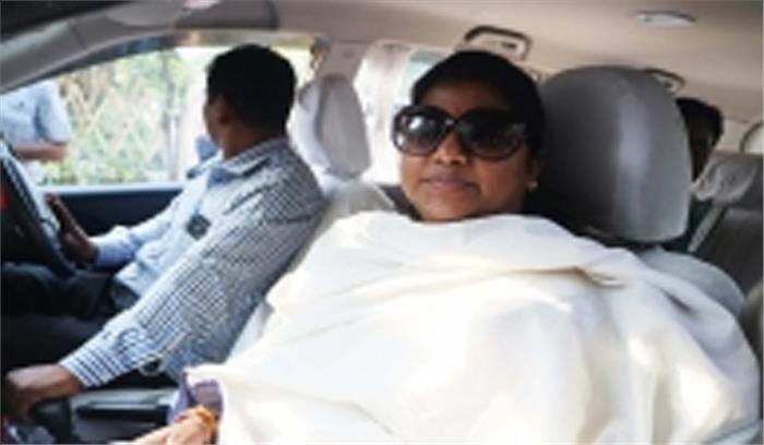 दिल्ली चुनाव : आप आरक्षित सीटों पर आगे