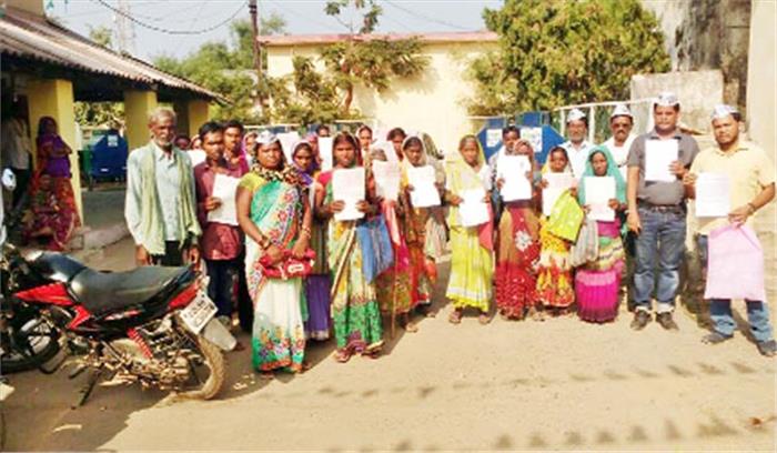 पटवारी पर लापरवाही का आरोप