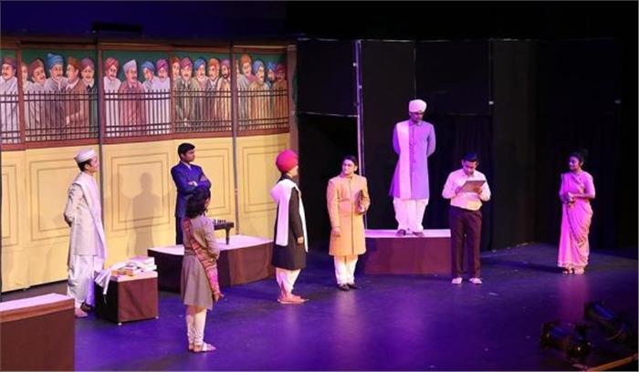 कला की स्वतंत्रता को खत्म न करें