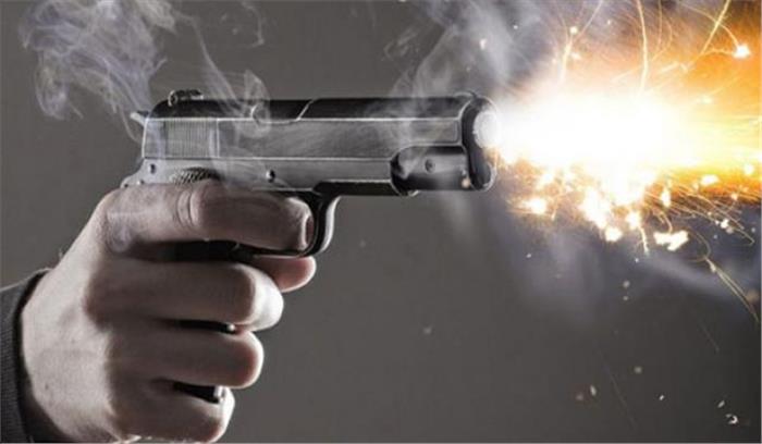 उप्र : बदमाशों ने दुकानदार को मारी गोली, अस्पताल में भर्ती